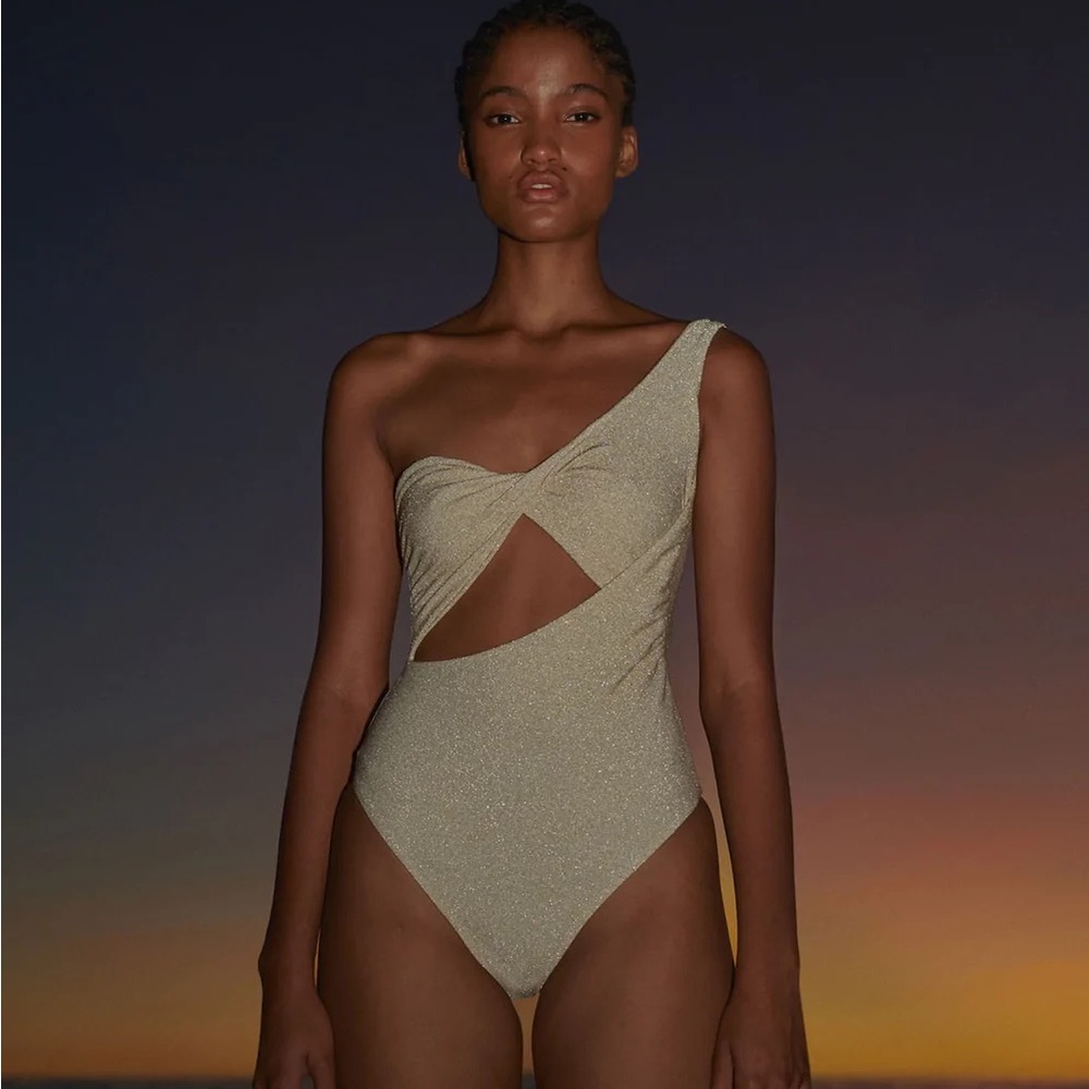 BAOBAB ARRECIFE ONE PIECE